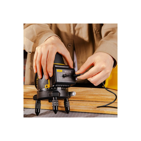 Лазерный уровень Deli DL332303