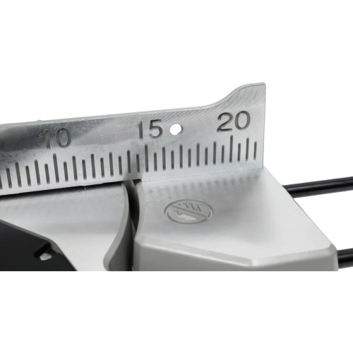 Торцовочнаая пила DCA AJX09-255