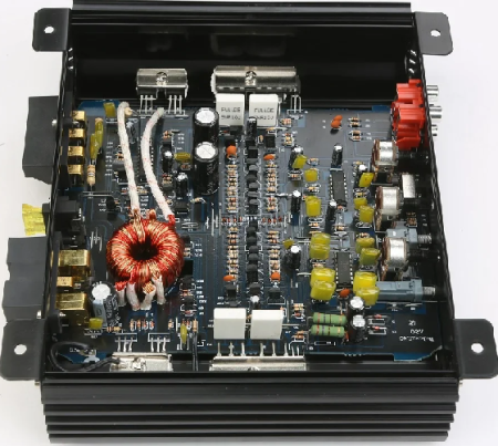 Усилитель автомобильный URAL BV 2.70