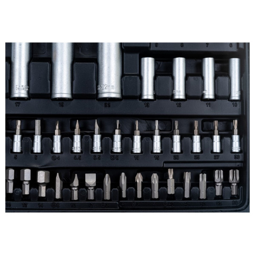 Набор инструментов Кузьмич НИК-003/108 0R-00000463 108 предметов