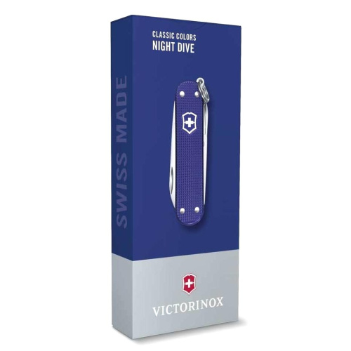 Нож перочинный Victorinox Classic Night Dive (0.6221.222G) 58мм 7функц. карт.коробка