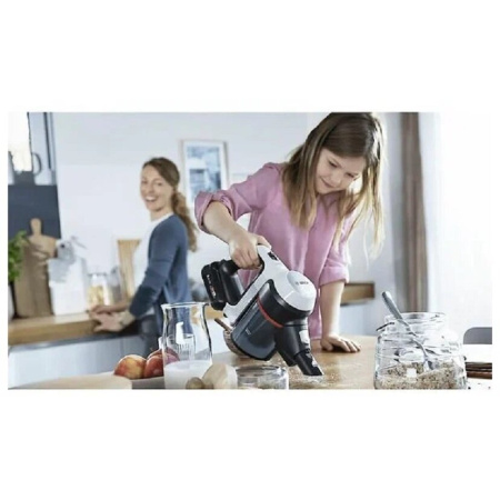 Пылесос Bosch BCS711XXL